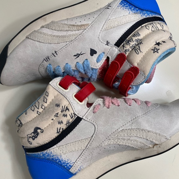 Reebok Freestyle High Harley Quinn DC Comics Sneaker Shoes Women’s Size 7.5‎ - Picture 10 of 12